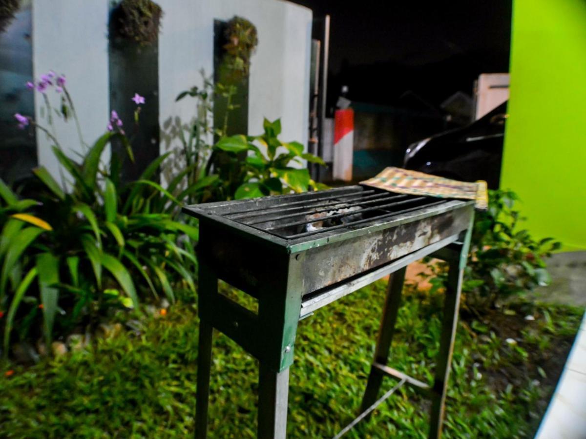 Homestay Sembiring Bogor Exterior foto
